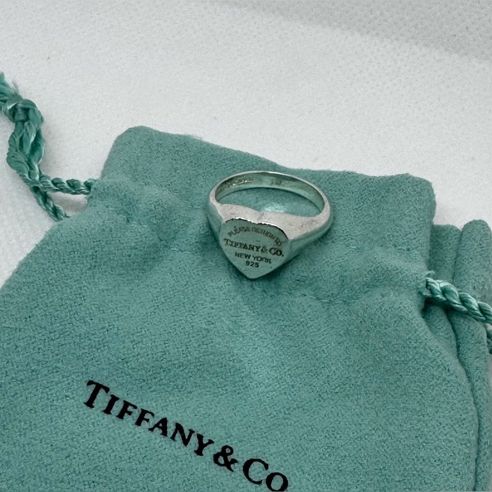 Tiffany & Co. Silver Heart Signet Ring - Picture 5 of 16